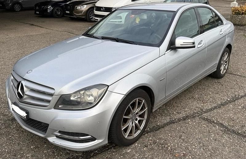 Gebraucht 2011 Mercedes C180 | CHF 3’900 - Bild 1/4