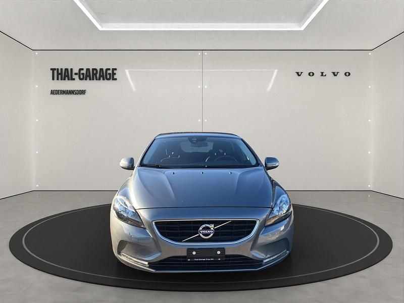 Gebraucht Volvo V40 Kinetic 120 PS (88 kW) 2016 Grau Kombi