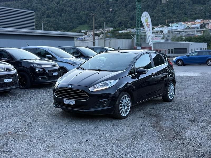 Gebraucht Ford Fiesta Titanium 100 PS (73 kW) 2015 Kleinwagen