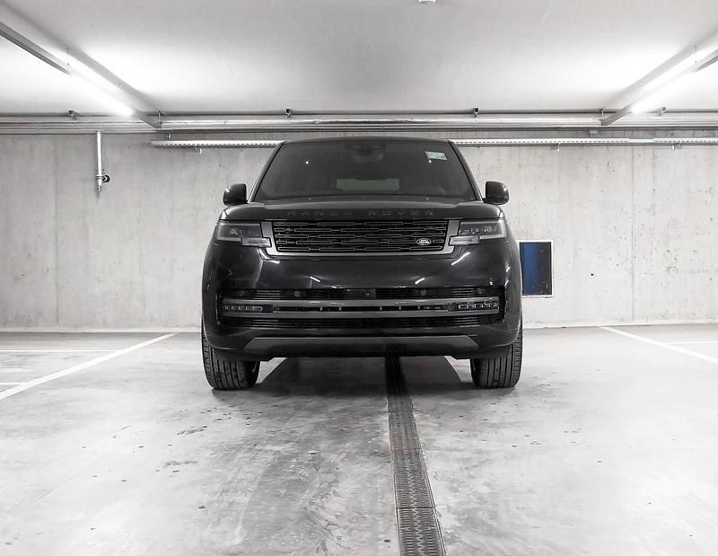 Neu Land Rover Range Rover HSE 460 PS (338 kW) 2025 Schwarz SUV