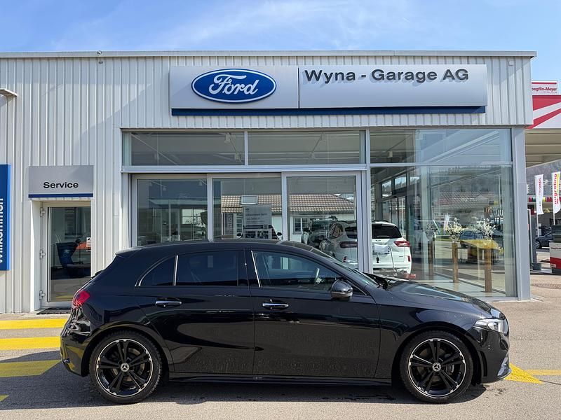 Gebraucht Mercedes A200 AMG line 163 PS (119 kW) 2020