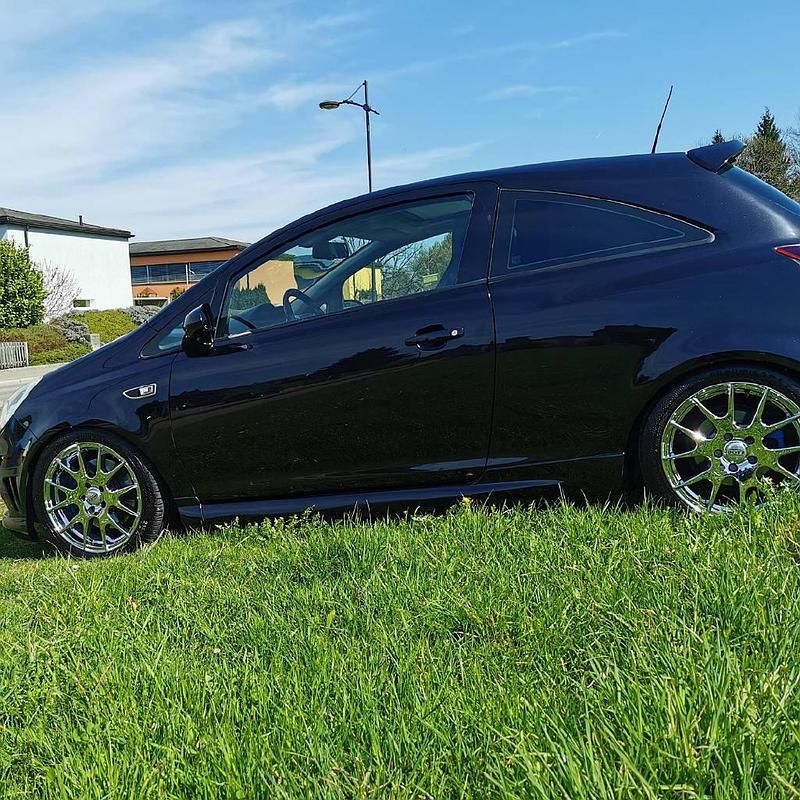 Gebraucht Opel Corsa OPC 215 PS (158 kW) 2008 Schwarz, metallic Limousine