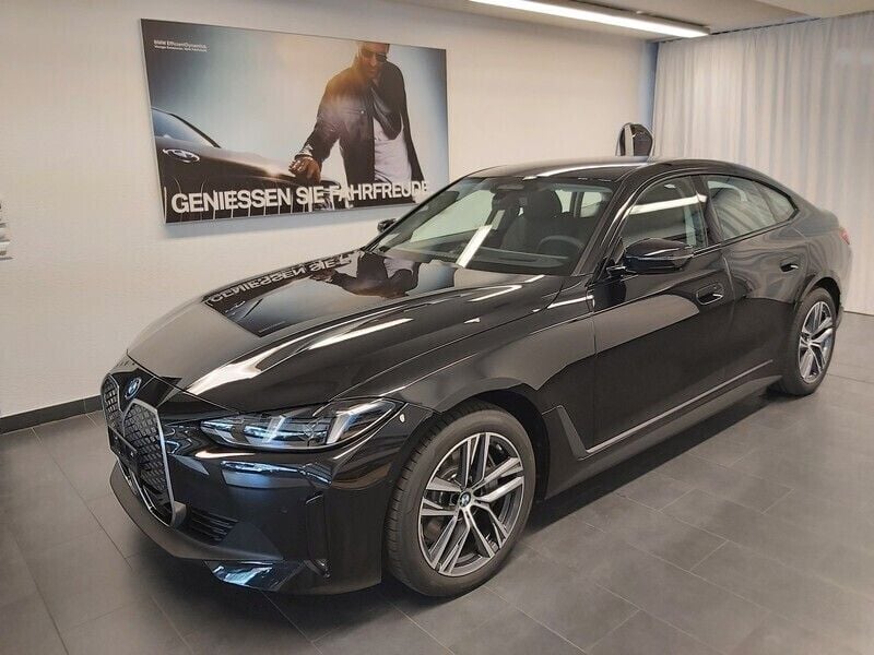 Schwarz Gebraucht 2024 BMW i4 Shadowline Limousine | CHF 78’100 - Bild 1/4