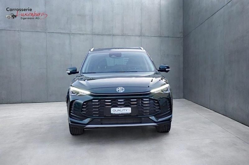 Neu MG ZS Luxury 197 PS (144 kW) 2025 Kombi