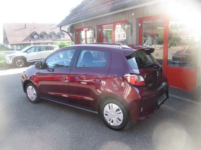 Gebraucht Mitsubishi Space Star Inform 71 PS (52 kW) 2024 Kleinwagen