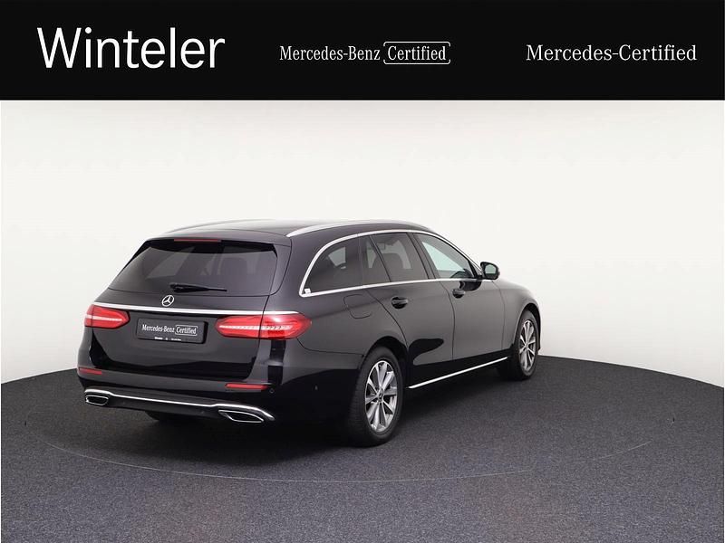 Gebraucht Mercedes E220 Avantgarde 194 PS (142 kW) 2018 Schwarz Kombi