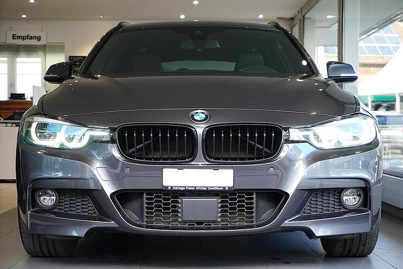Gebraucht BMW 340 M Sport 326 PS (239 kW) 2018 Anthrazit Kombi