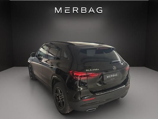 Gebraucht Mercedes GLA250 163 PS (119 kW) 2025 Schwarz SUV