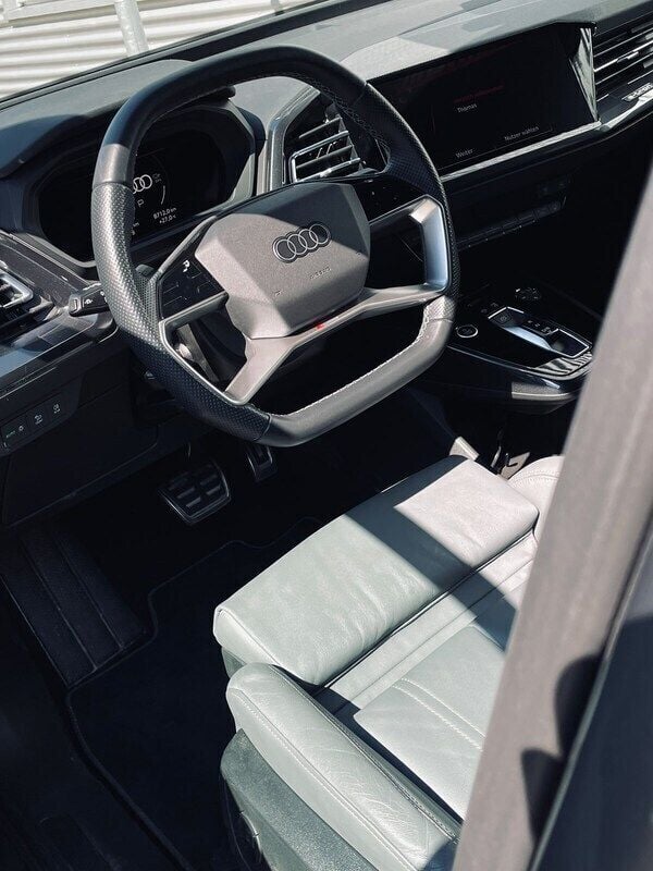 Gebraucht Audi Q4 Sportback e-tron 219 kW (299 PS) 2022 SUV