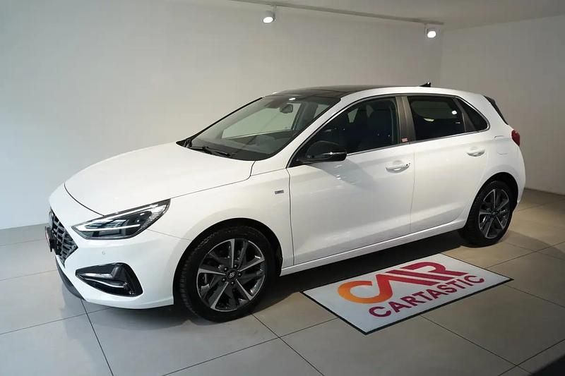 Weiss Gebraucht 2025 Hyundai i30 | CHF 20’840 (Guter Preis) - Bild 1/4