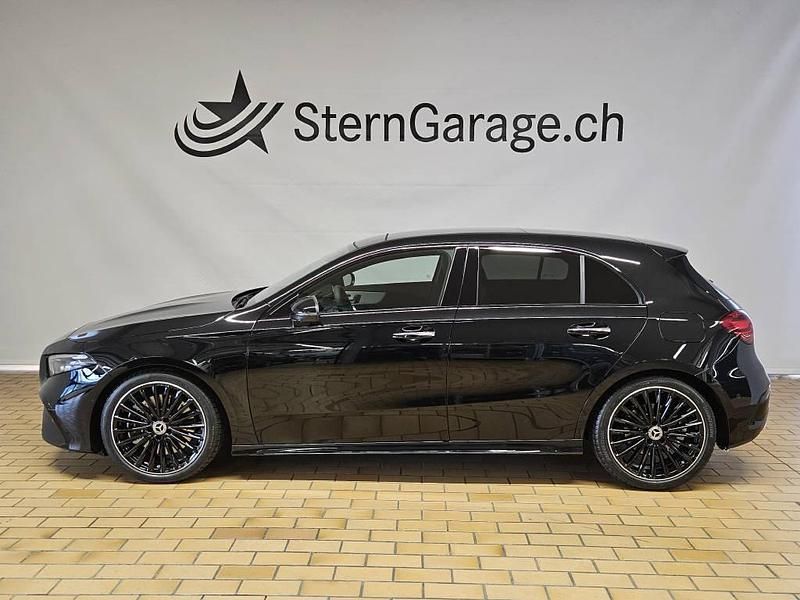 Gebraucht Mercedes A250 AMG line 224 PS (164 kW) 2025 Schwarz Limousine