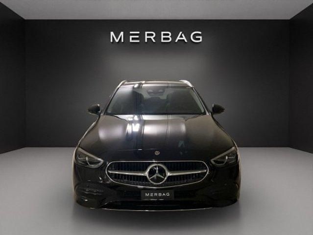 Gebraucht Mercedes C220 197 PS (144 kW) 2024 Schwarz Kombi