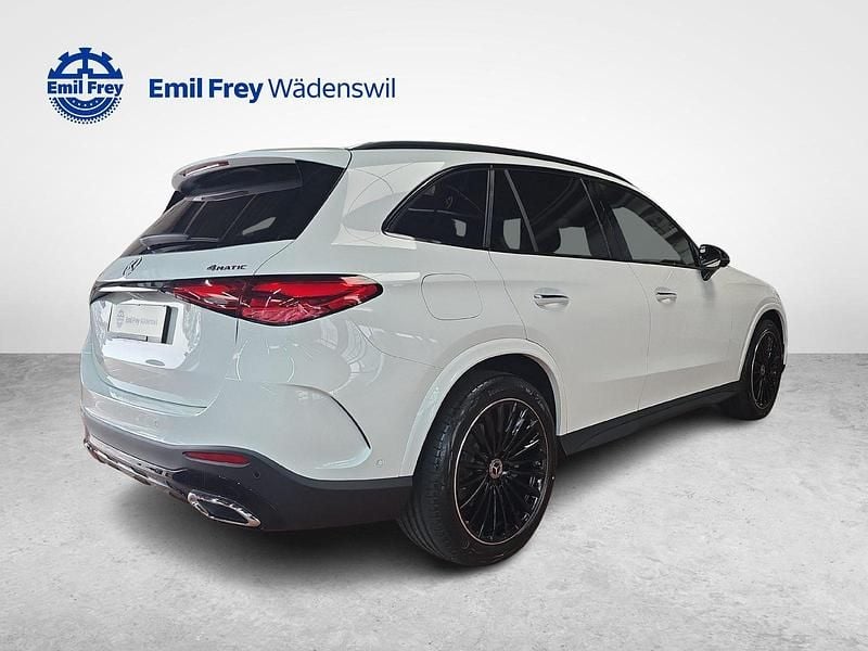 Neu Mercedes GLC220 AMG line 220 PS (161 kW) 2025 Weiss SUV