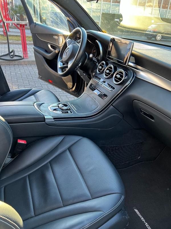 Gebraucht Mercedes GLC250 AMG line 204 PS (150 kW) 2017 Coupé