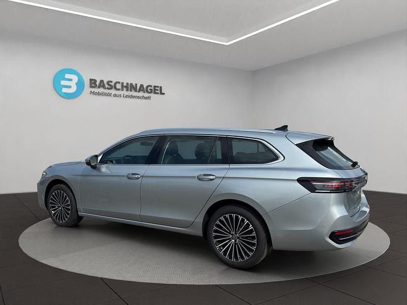 Neu VW Passat Elegance 266 PS (195 kW) 2025 Silber Kombi