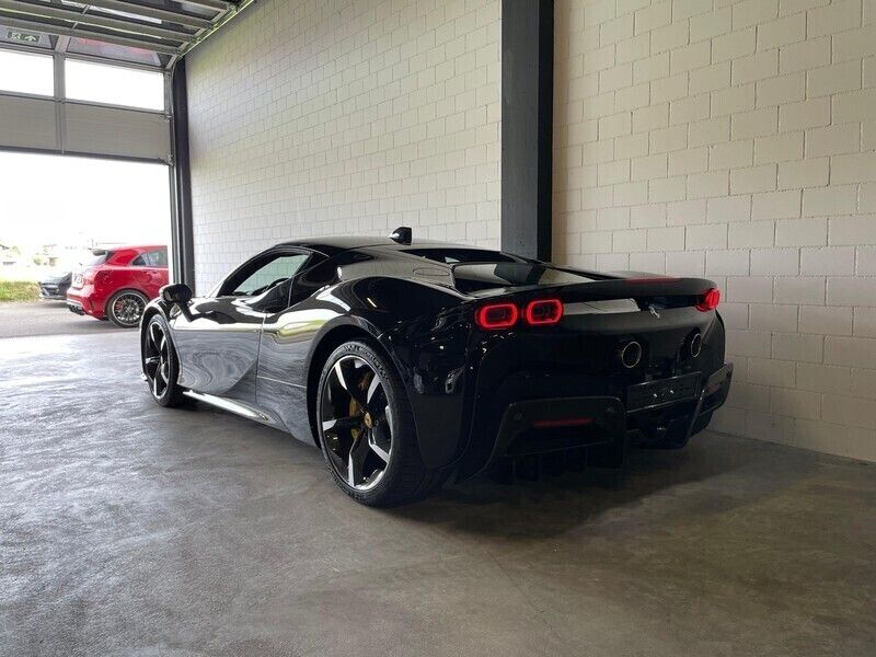 Gebraucht Ferrari SF90 1000 PS (735 kW) 2024