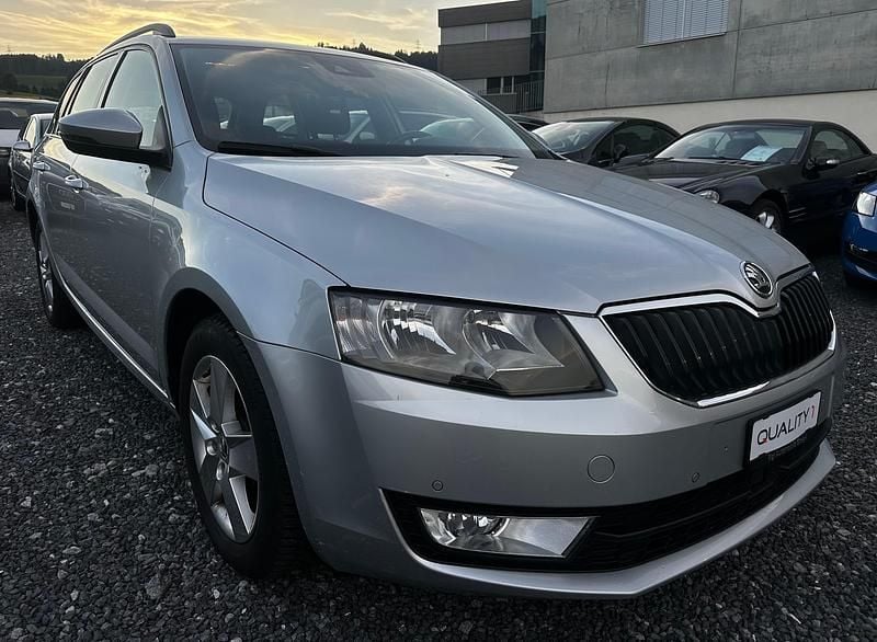 Gebraucht 2016 Skoda Octavia Ambition Kombi | CHF 6’880 (Guter Preis) - Bild 1/4