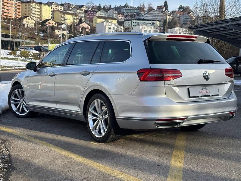 Gebraucht VW Passat Highline 240 PS (176 kW) 2015 Kombi