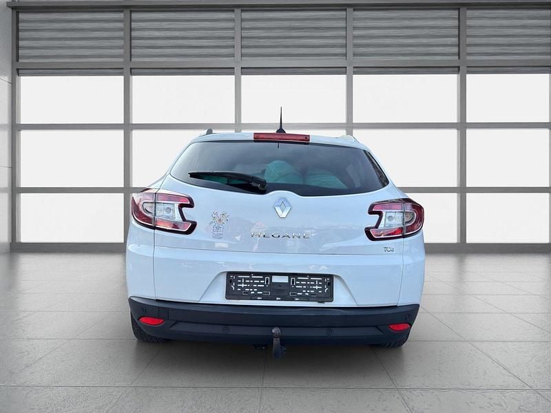 Gebraucht Renault Mégane GrandTour Bose Edition 131 PS (96 kW) 2015 Kombi