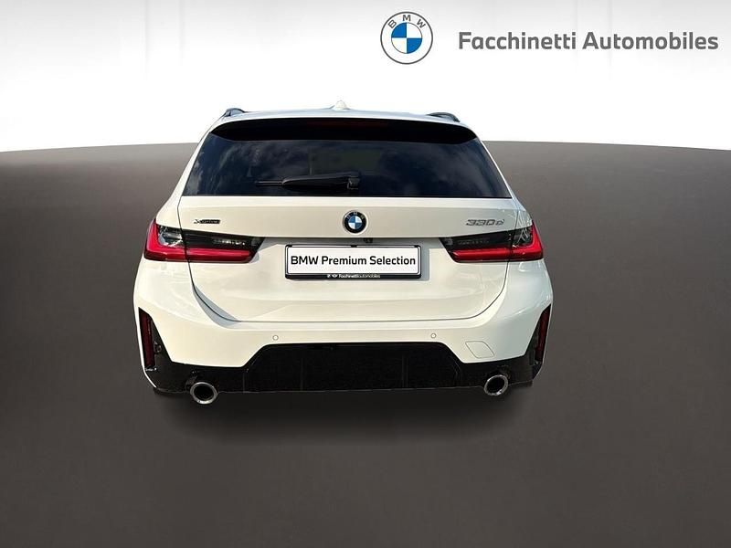 Gebraucht BMW 330 M Sport 285 PS (209 kW) 2025 Weiss Kombi