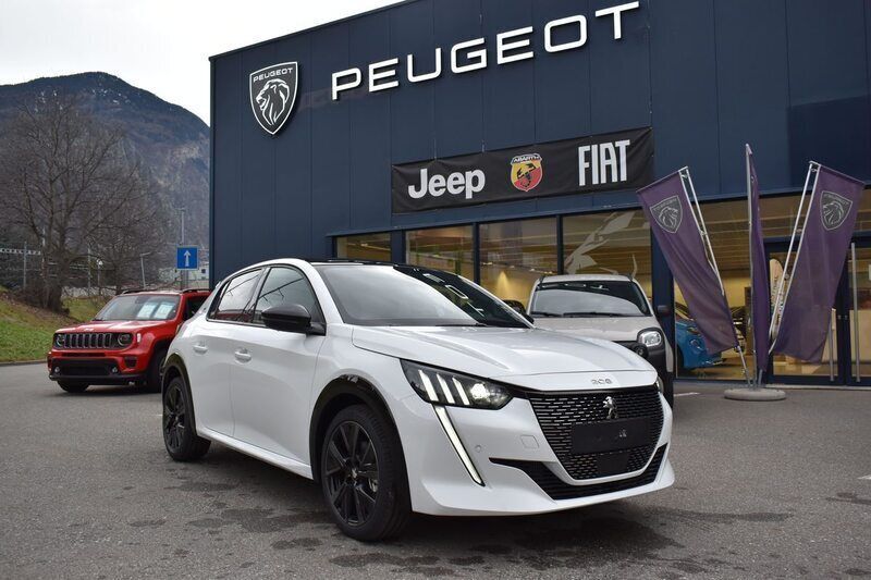 Gebraucht 2025 Peugeot 208 GT Kleinwagen | CHF 26’900 (Fairer Preis) - Bild 1/4