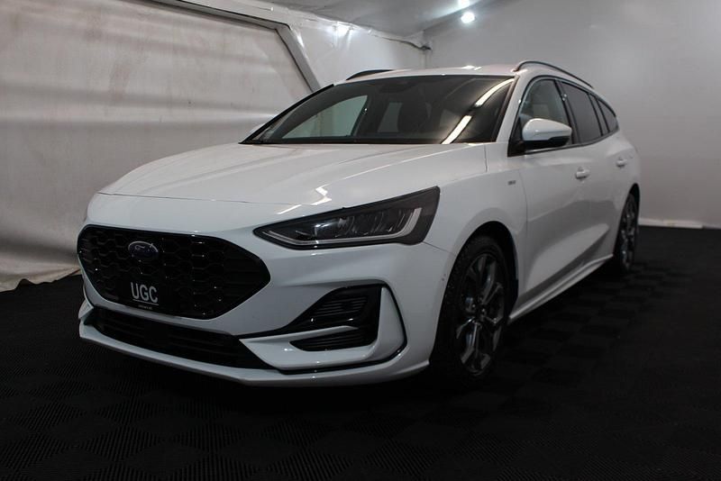Gebraucht Ford Focus ST-Line 155 PS (114 kW) 2023 Kombi