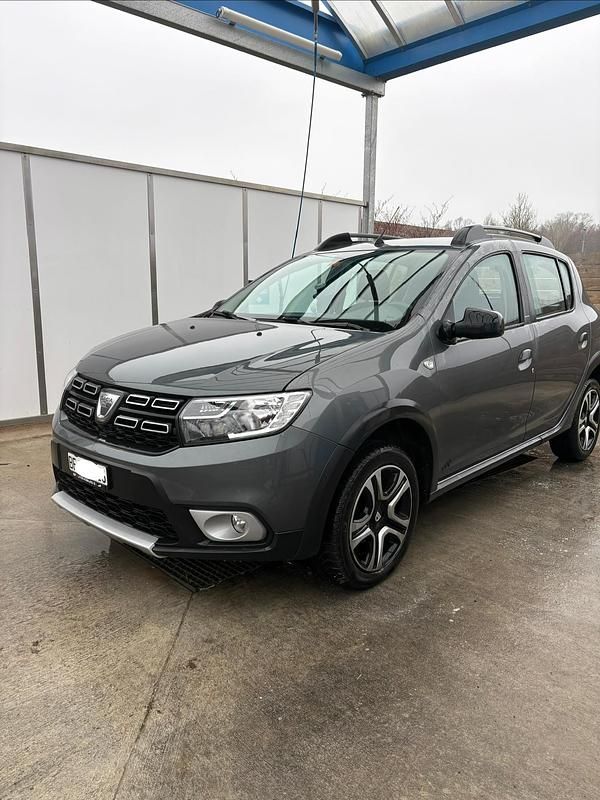 Gebraucht 2018 Dacia Sandero Stepway | CHF 7’000 (Fairer Preis) - Bild 1/4