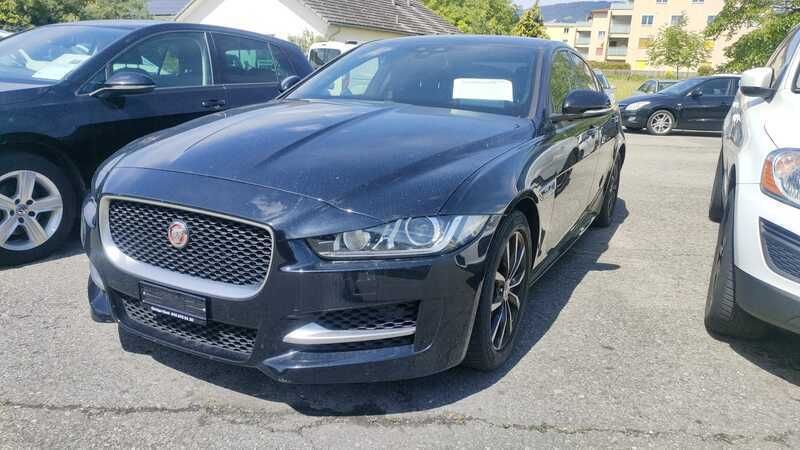 Gebraucht Jaguar XE Pure 180 PS (132 kW) 2017 Limousine