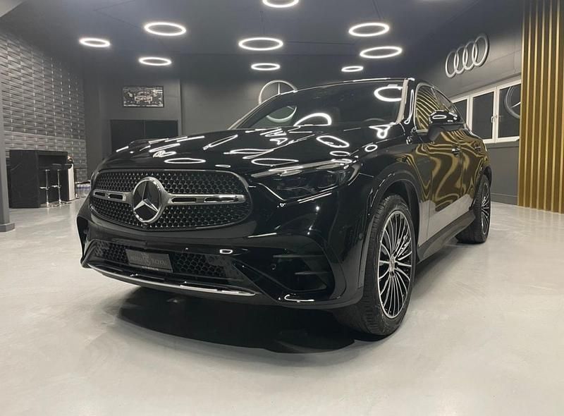 Gebraucht Mercedes GLC220 AMG line 197 PS (144 kW) 2024 Coupé