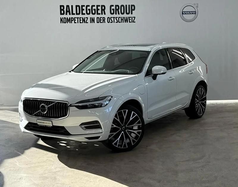 Weiss Gebraucht 2025 Volvo XC60 Inscription SUV | CHF 40’840 (Superpreis) - Bild 1/4