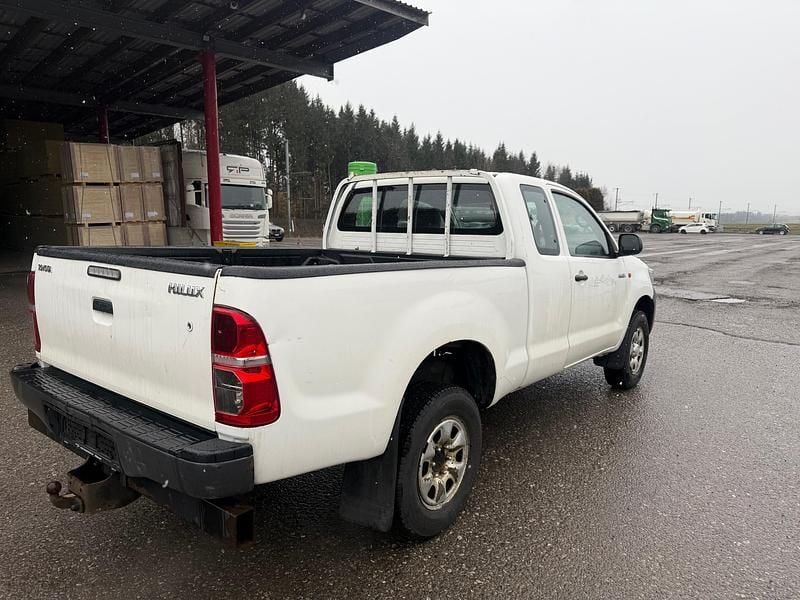 Gebraucht Toyota HiLux Luna 144 PS (105 kW) 2013 Abholung