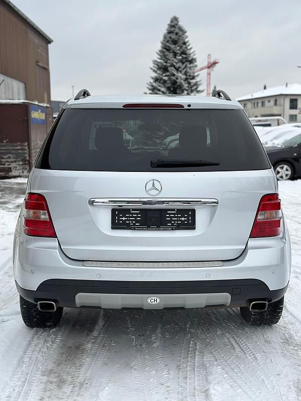 Gebraucht Mercedes ML320 224 PS (164 kW) 2006 SUV