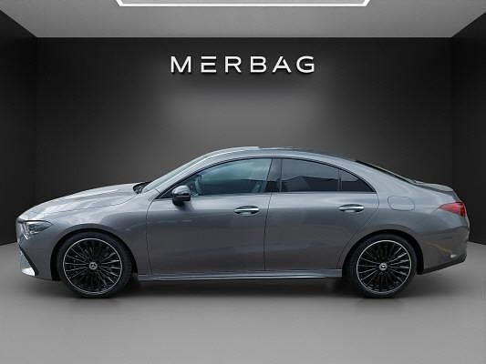 Gebraucht Mercedes CLA220 190 PS (139 kW) 2024 Limousine