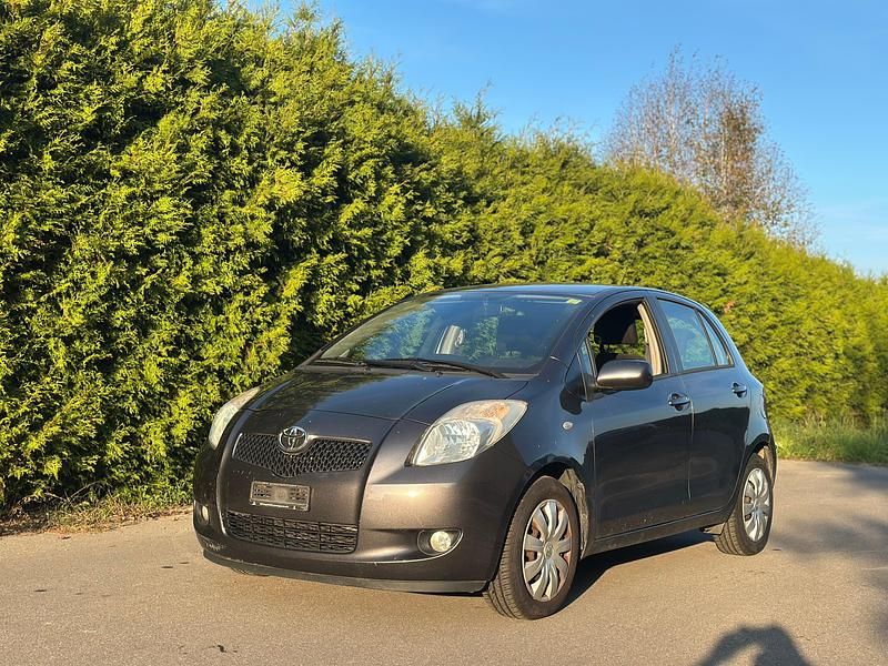 Gebraucht 2008 Toyota Yaris | CHF 3’900 (Guter Preis) - Bild 1/4