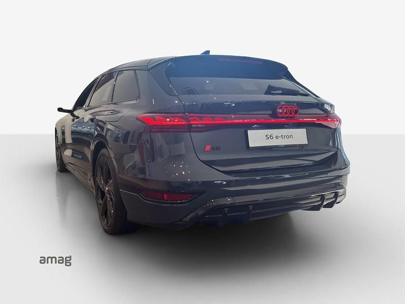 Neu Audi e-tron Premium 369 kW (503 PS) 2026 Plasmablau metallic SUV