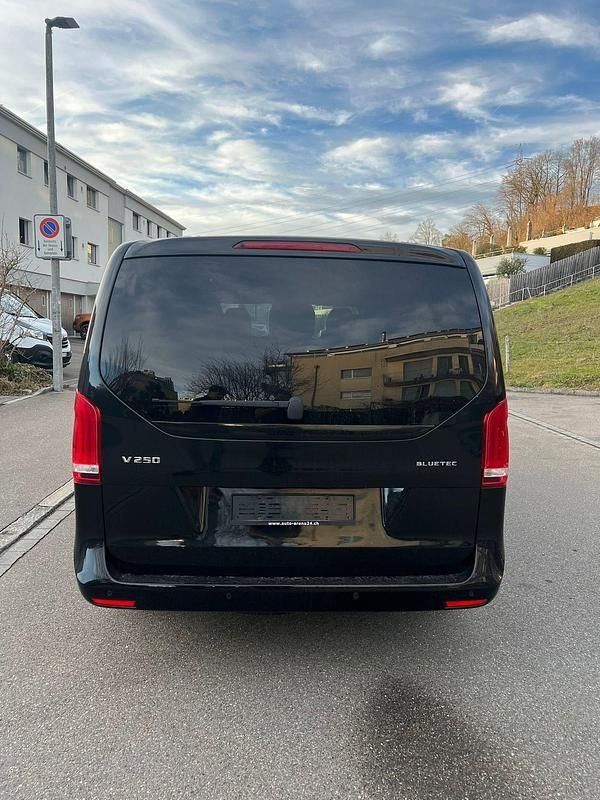 Gebraucht Mercedes V250 Avantgarde 190 PS (139 kW) 2015 Van / Kleinbus