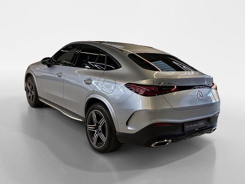 Gebraucht Mercedes GLC300e AMG line 333 PS (244 kW) 2024 Coupé