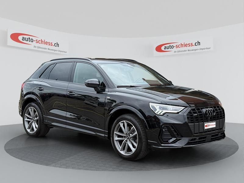 Gebraucht 2022 Audi Q3 Black Edition SUV | CHF 29’990 (Guter Preis) - Bild 1/4