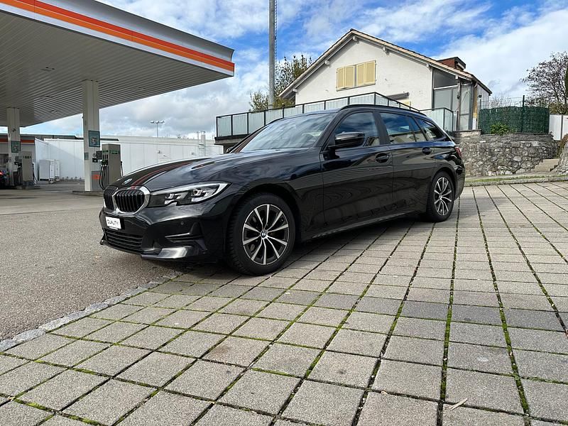 Gebraucht 2021 BMW 320e Kombi | CHF 22’900 (Etwas zu teuer) - Bild 1/4