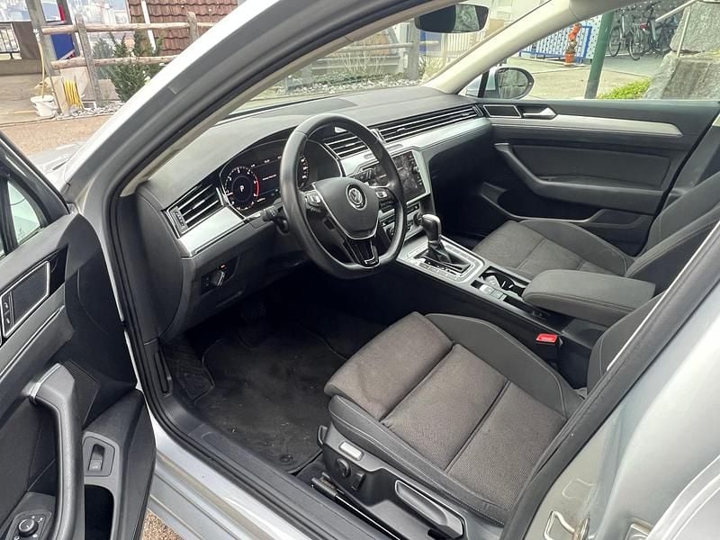 Gebraucht VW Passat Comfortline 190 PS (139 kW) 2018 Kombi