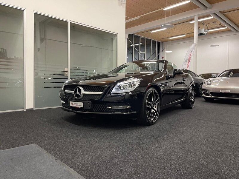 Schwarz Gebraucht 2011 Mercedes SLK350 Cabrio | CHF 17’900 (Fairer Preis) - Bild 1/4