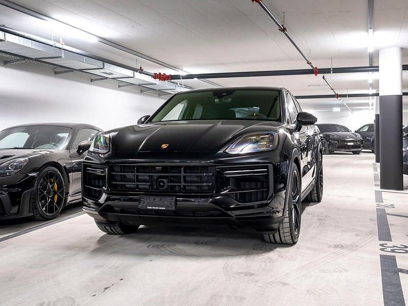 Neu 2025 Porsche Cayenne Turbo E-Hybrid SUV | CHF 229’900 (Teuer) - Bild 1/4