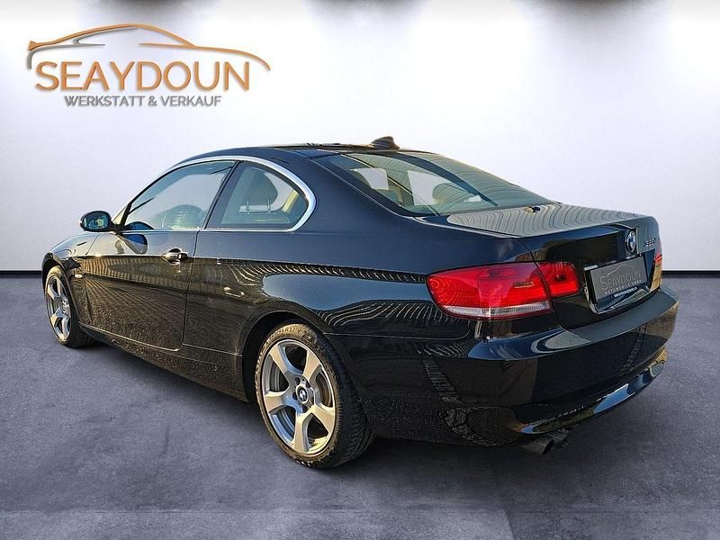 Gebraucht BMW 325 Sport Line 218 PS (160 kW) 2006 Coupé