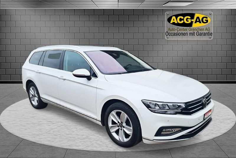 Gebraucht VW Passat Elegance 200 PS (147 kW) 2022 Kombi