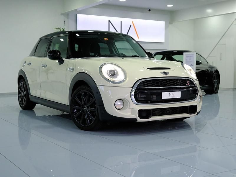 Gebraucht Mini Cooper S 192 PS (141 kW) 2018 Kleinwagen