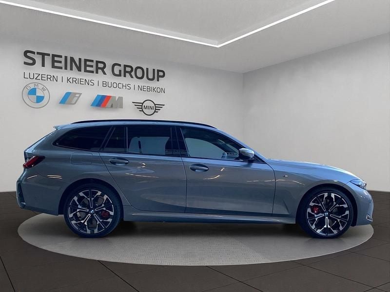 Neu BMW 330e M Sport 292 PS (214 kW) 2026 Kombi