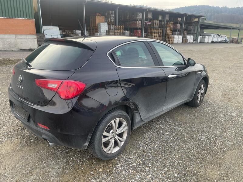 Gebraucht Alfa Romeo Giulietta Distinctive 175 PS (128 kW) 2014 Kleinwagen