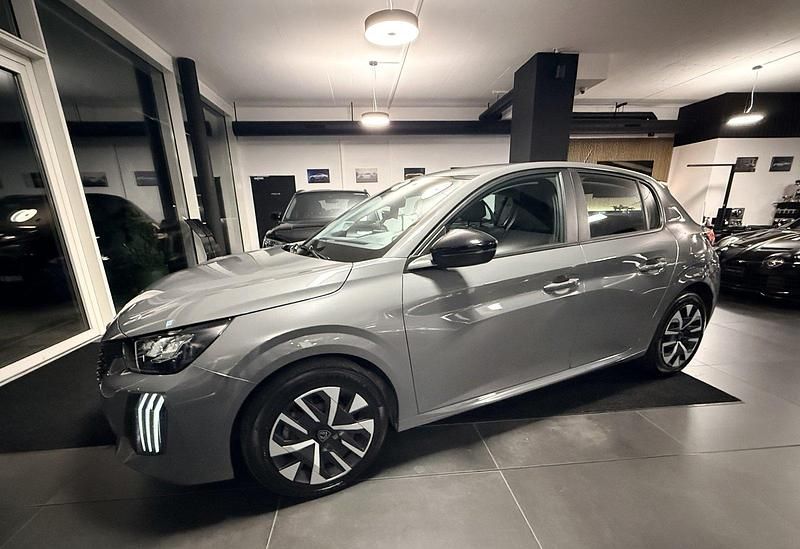 Gebraucht Peugeot 208 Active 100 PS (73 kW) 2024 Kleinwagen