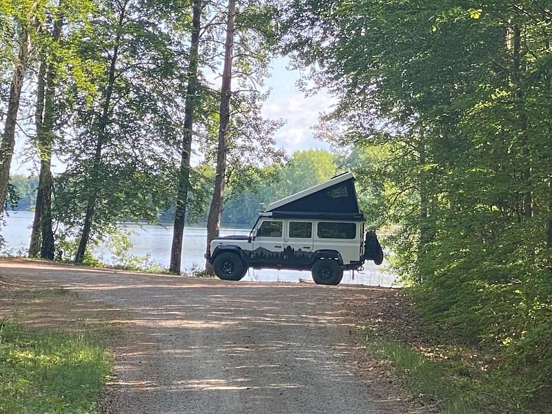 Gebraucht Land Rover Defender 122 PS (89 kW) 2011 SUV