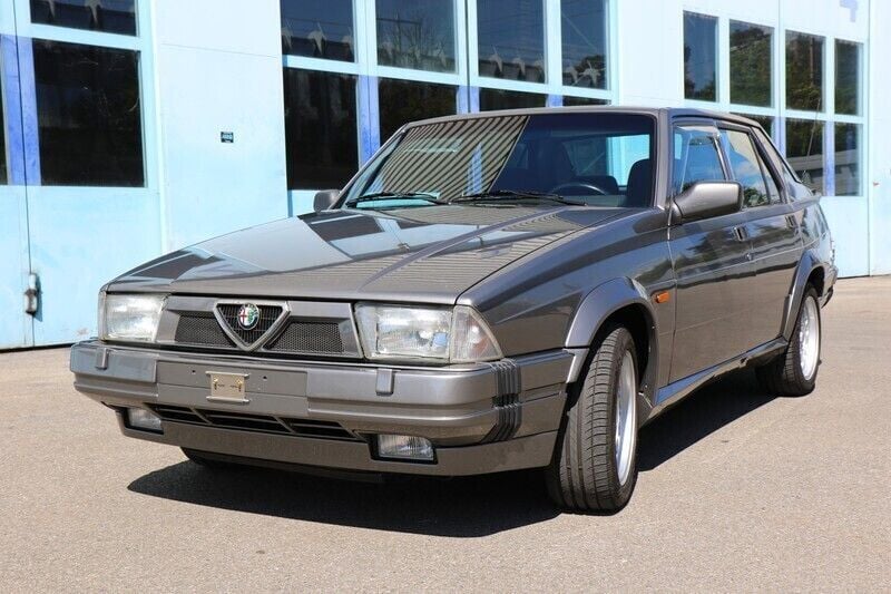 Gebraucht 1991 Alfa Romeo 75 Limousine | CHF 38’500 - Bild 1/4